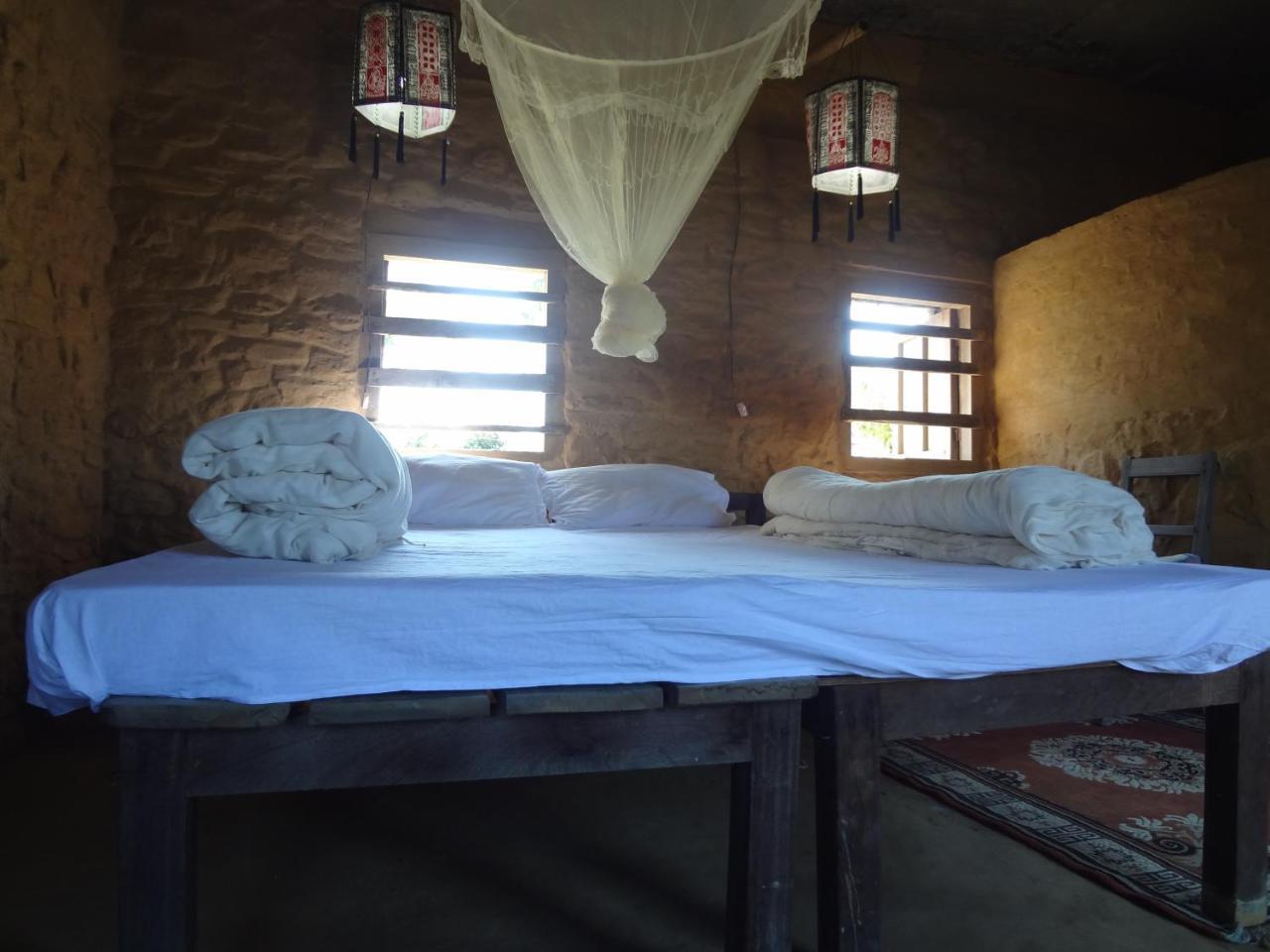 Shanta Ghar A Rustic Guesthouse Chitwan Luaran gambar