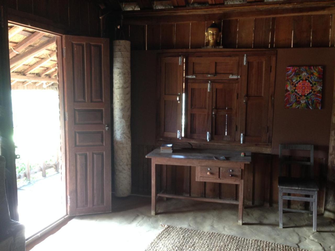 Shanta Ghar A Rustic Guesthouse Chitwan Luaran gambar